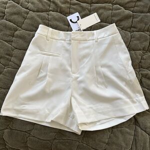 Elegant White Women's Shorts